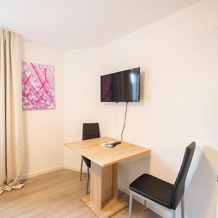 City Appartement Kueche,Bad, Parken Im Zentrum Von ราเวนส์บวร์ก ภายนอก รูปภาพ