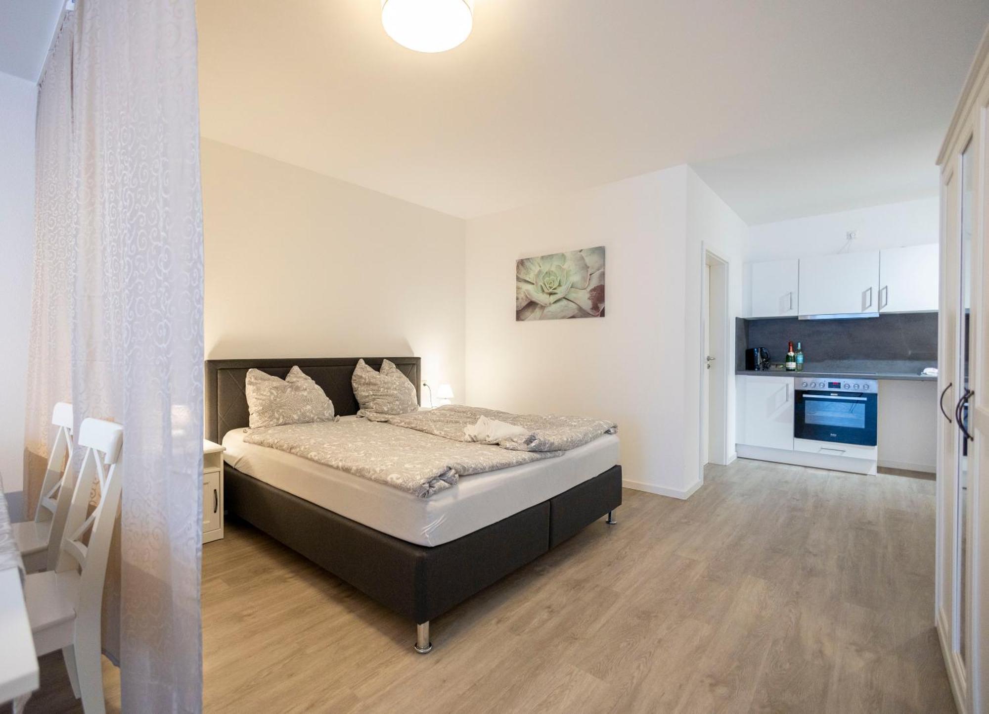 City Appartement Kueche,Bad, Parken Im Zentrum Von ราเวนส์บวร์ก ภายนอก รูปภาพ