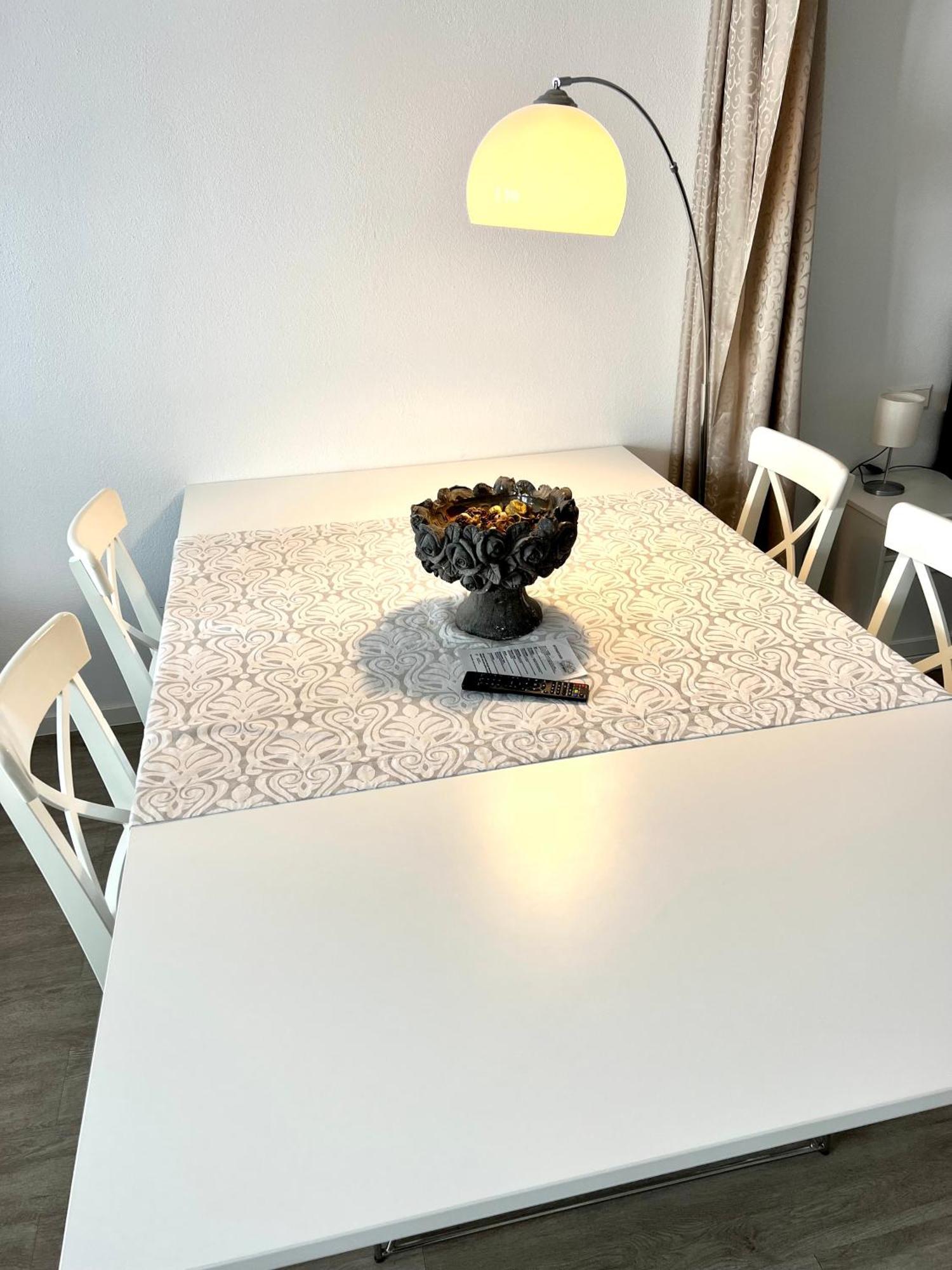City Appartement Kueche,Bad, Parken Im Zentrum Von ราเวนส์บวร์ก ภายนอก รูปภาพ